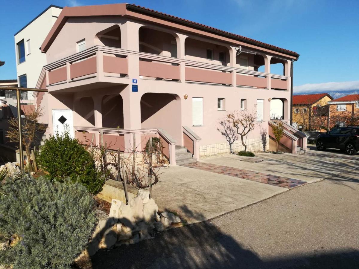 فير Apartmani Marija&Damir المظهر الخارجي الصورة